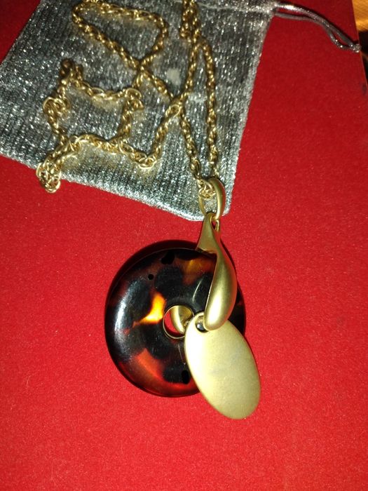 Fio dourado vintage com pendentes