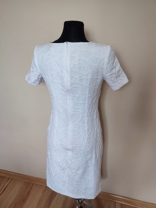 Biała sukienka ślubna Monnari damska elegancka bodycon 36 S