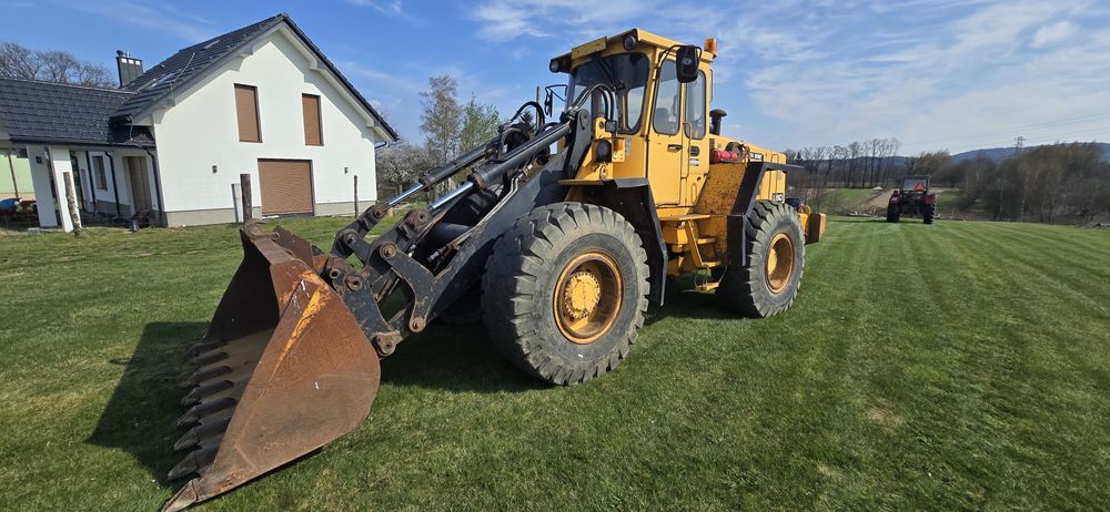 Volvo L90 Ładowarka 4x4