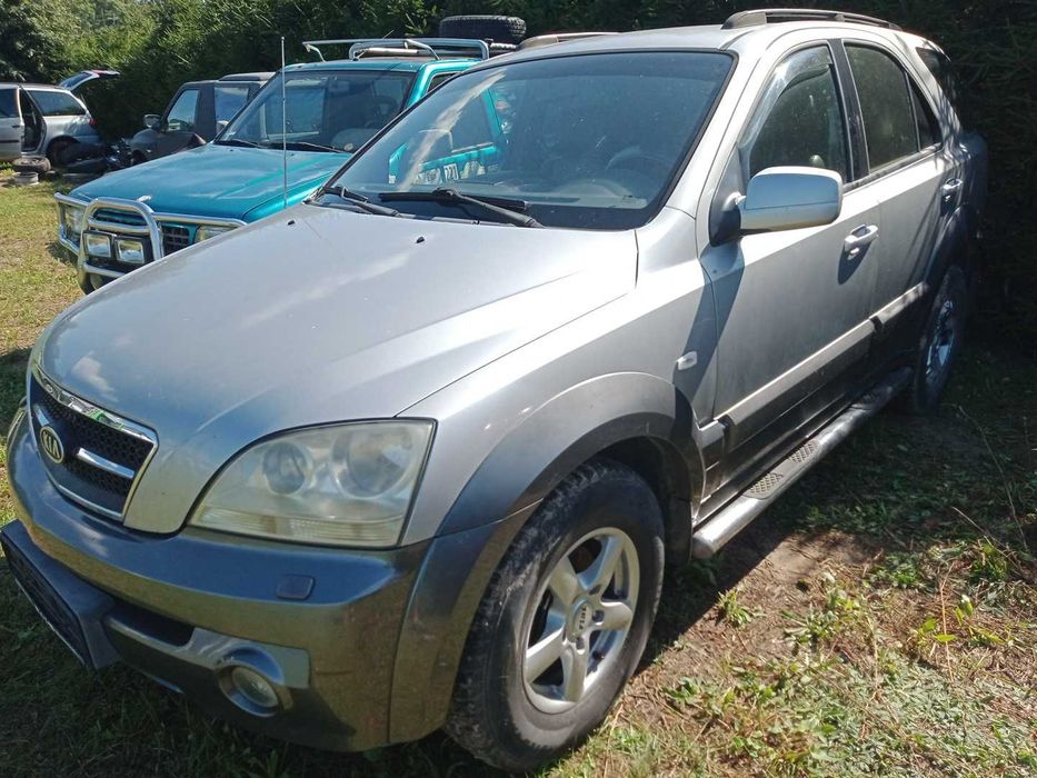 KIA SORENTO 3.5 V6 na części lampa maska zderzak drzwi rama błotnik 3N