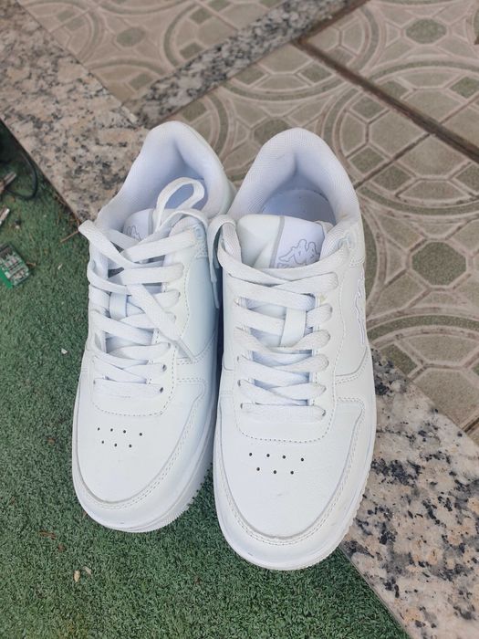 Tenis só usados uma vez estavam- me apertados n* 35