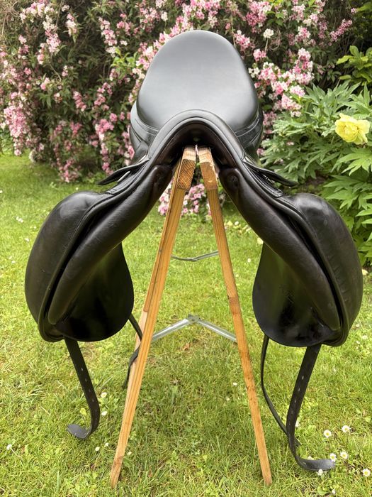 Equipe Rose 18” N Dual Flap