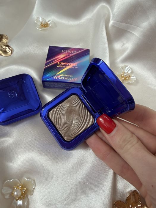 Тіні для повік Kiko Milano Lumiverse Water Eyeshadow 02 03 04