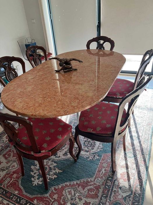 Mesa jantar marmore rosa c/ 6 cadeiras cerejeira e assento em palhinha