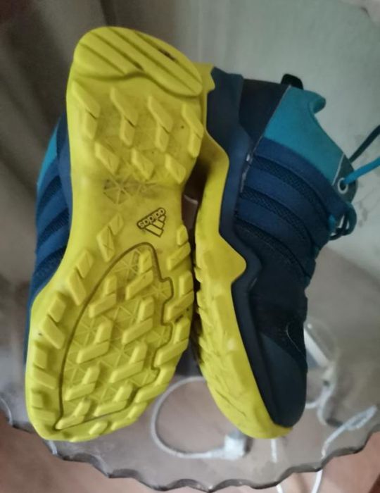 Кросовки  adidas
