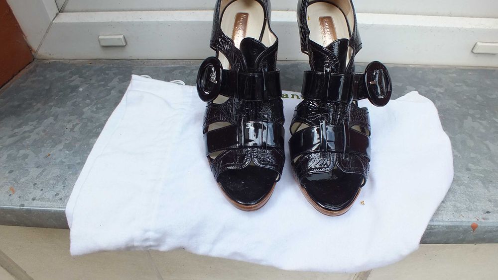 Piękne sandały skóra droga marka Rupert Sanderson38