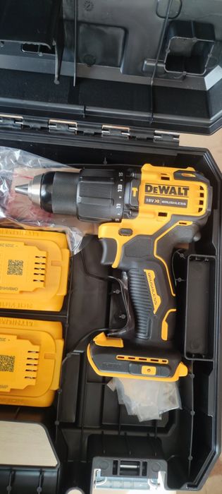 Дриль-шурупокрут DeWalt безщітковий ударний
