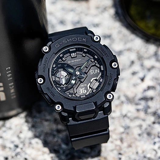 Годинник чоловічий Casio GA-2200BB-1AER