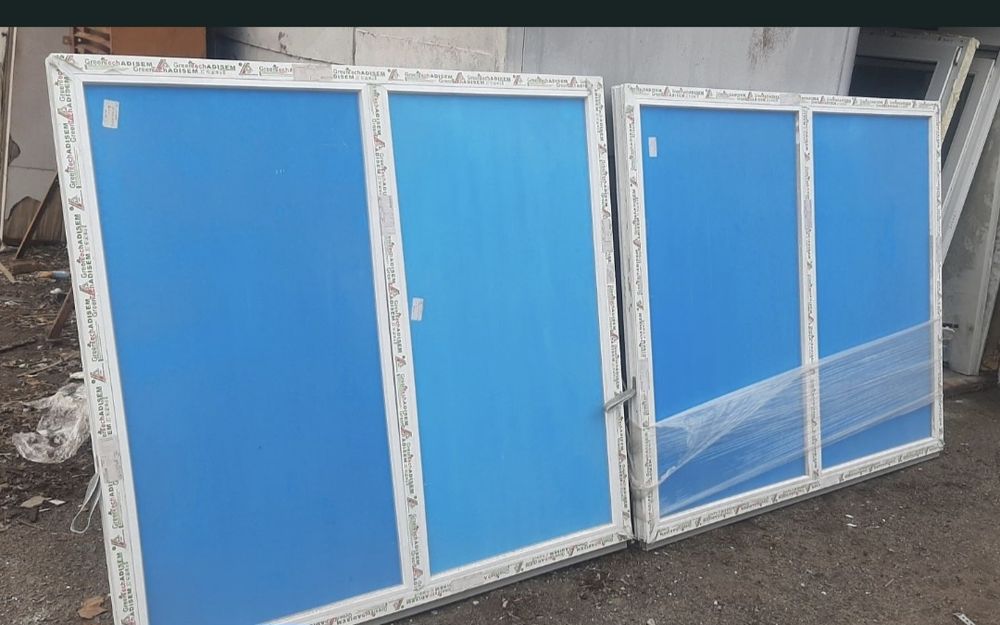 Продам металлопластиковые глухие окна с новостройки