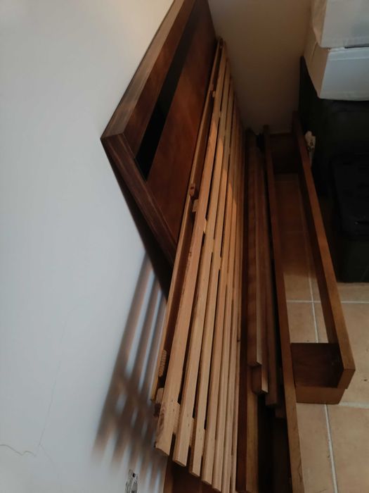 Cama de Casal para colchão 1900 x 1400