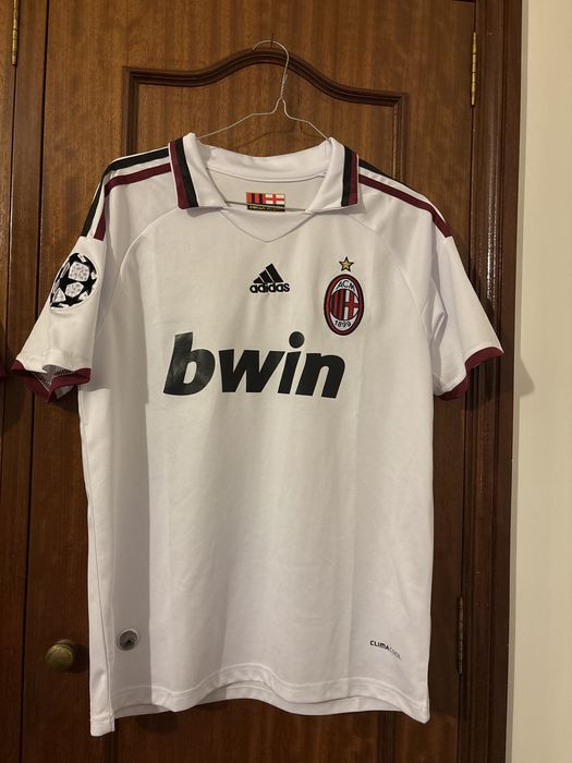 Camisola Milan retro Ronaldinho versão champions