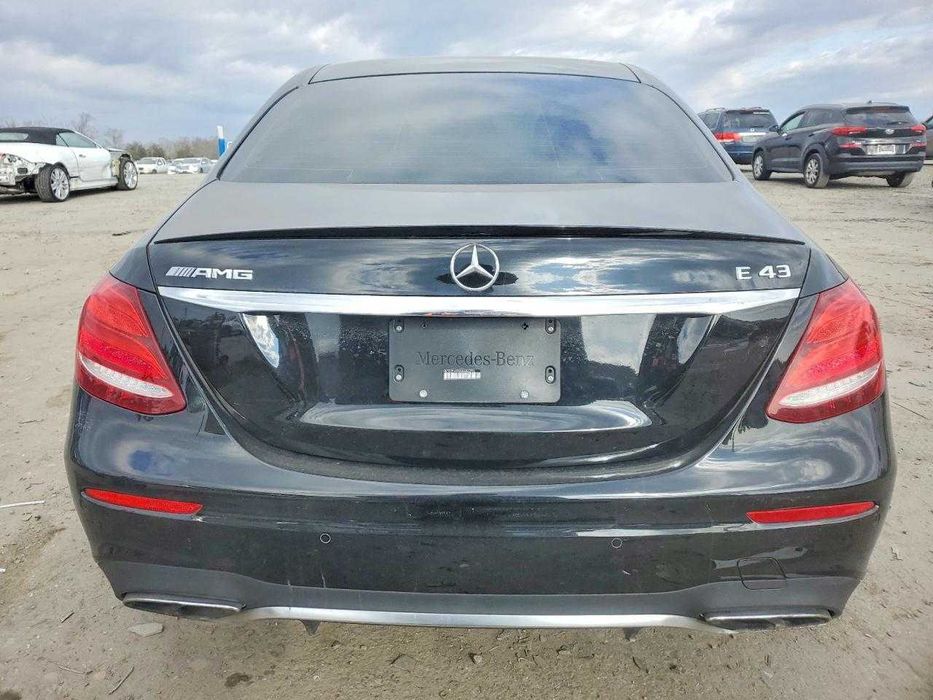 Бампер задній Mercedes Benz E Class W213 шрот разборка автозапчастини б/в запчастини мерседес