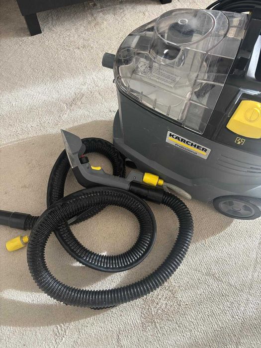 Maquina de limpeza Karcher Puzzi 8/1