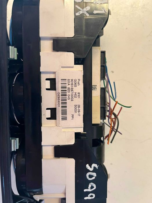 Audi A1 - Comandos Sofagem Climatronic - S099