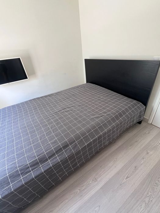 Cama de casal ikea Malm