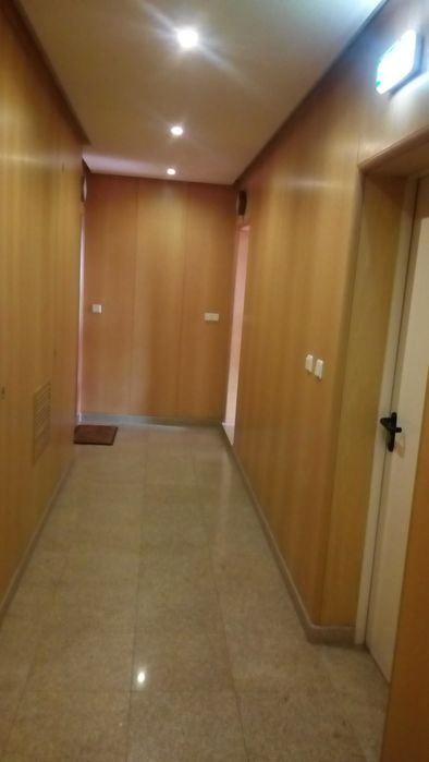 Alugo apartamento T1