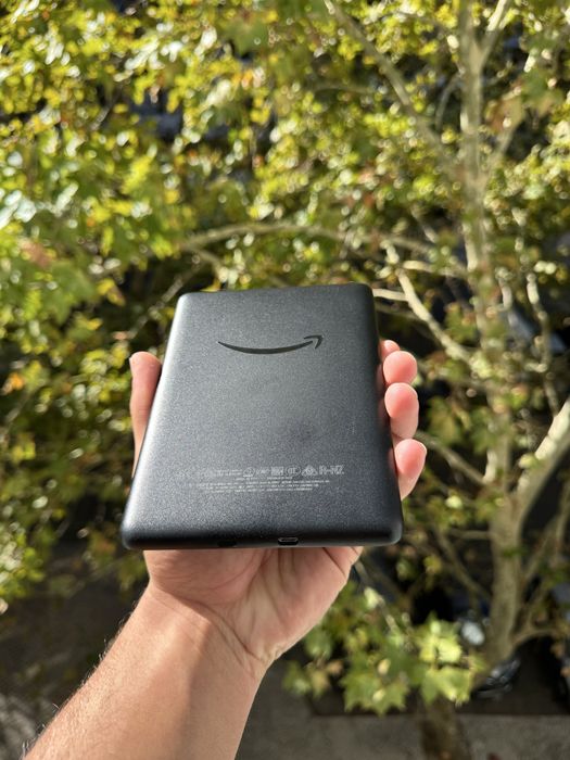 Amazon Kindle 10.ª Geração 2019 + Capa Protetora | Leitor de Ebooks