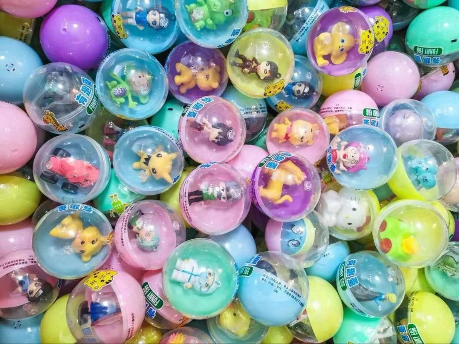 М’які іграшки / Капсули / Брелки В наявності