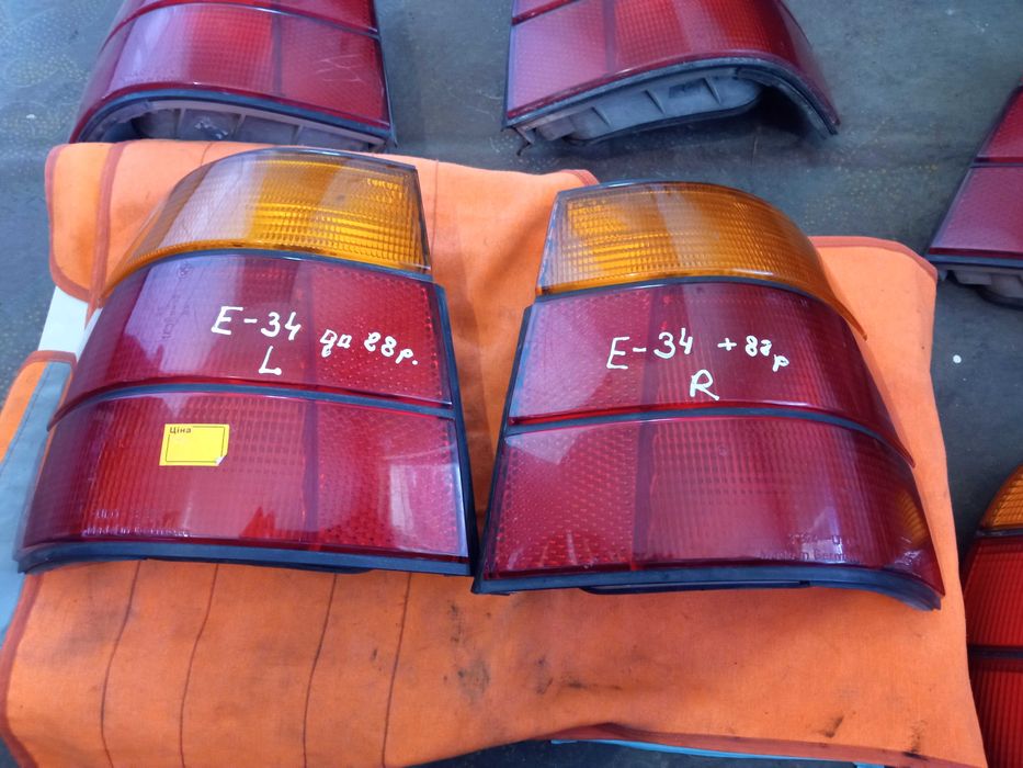 Фари задні ліхтарі BMW 5 E34 88-95 універсал 3374-4631-01 3374-4631-02