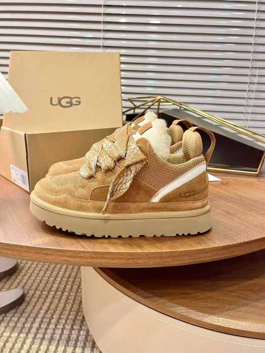 UGG Lowmel Sand r.37