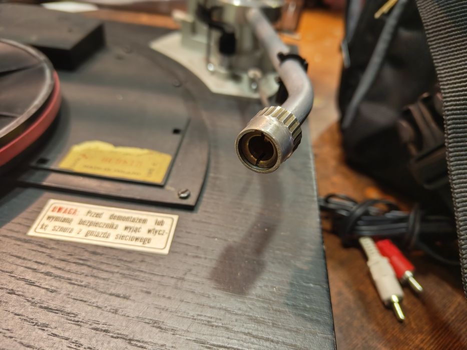 Gramofon Altus P-100 Typ G-8010