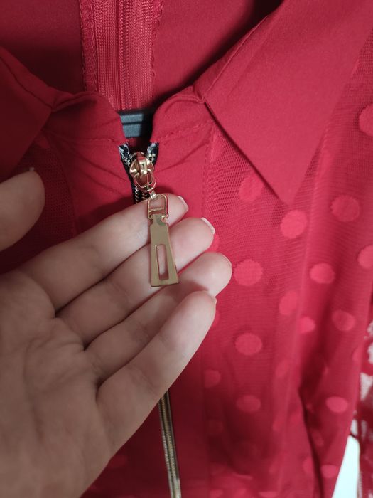 Красивое новое платье