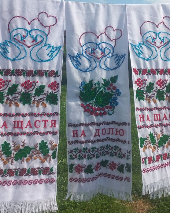 Весільні рушники вишиті хрестиком
