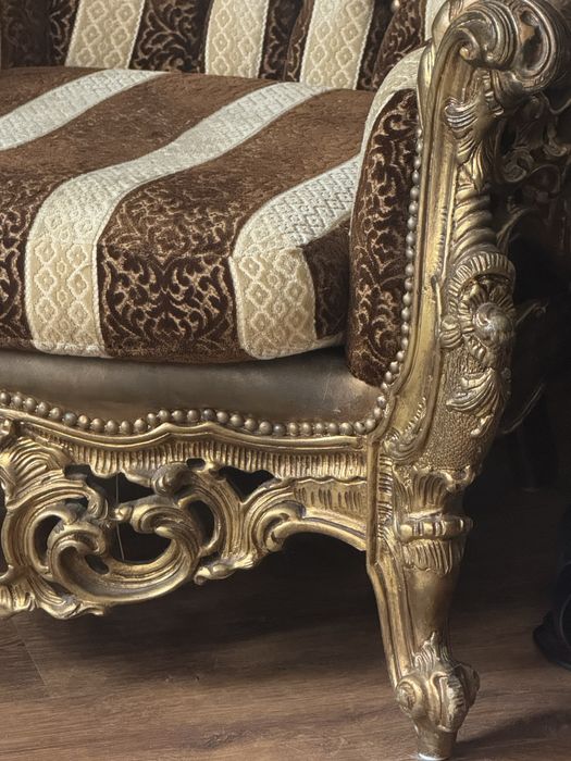 Fotel w stylu barokowym