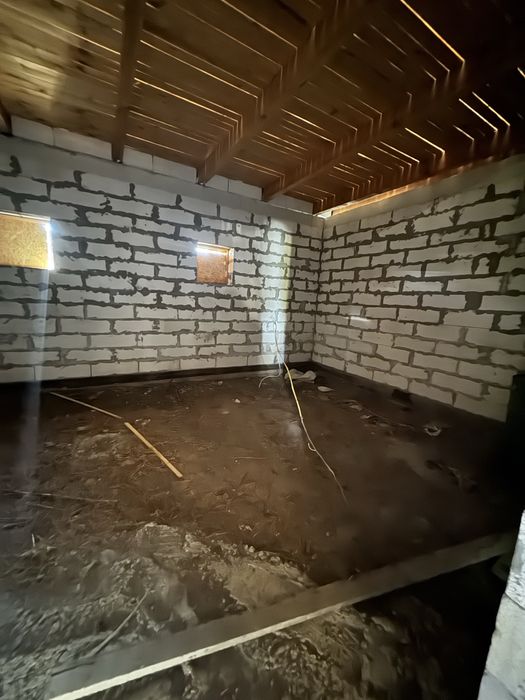 Продам будинок в районі залізничного селища