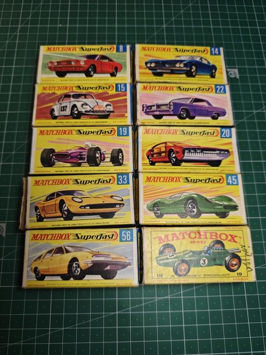 Carrinhos Matchbox