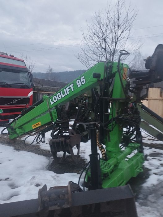 Продам Loglift 95 S
