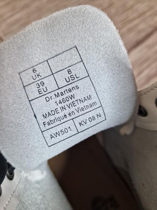шкіряні лакові білі черевики Dr.Martens,  оригінал