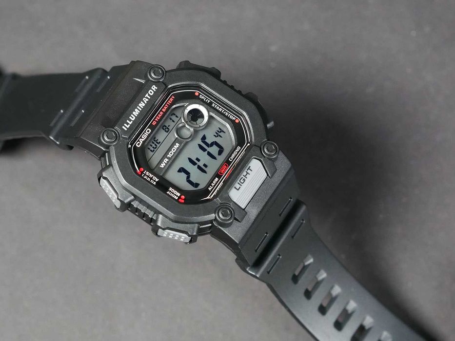 Годинник Casio W-737H-1AV Heavy Duty. 10 років батарейка.