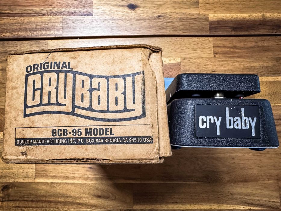 Dunlop Cry Baby GCB-95 Modificado — True Bypass + LED