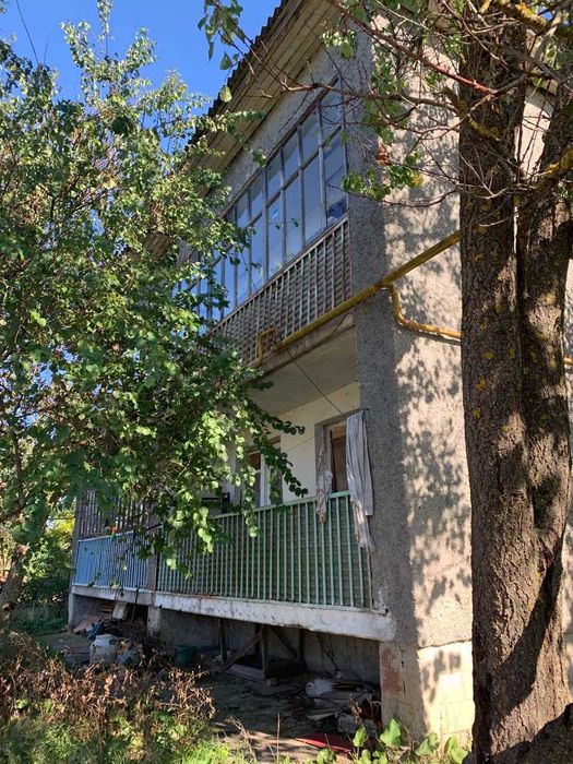 Продаю двокімнатну квартиру  "чешка"( р-он Пашини)