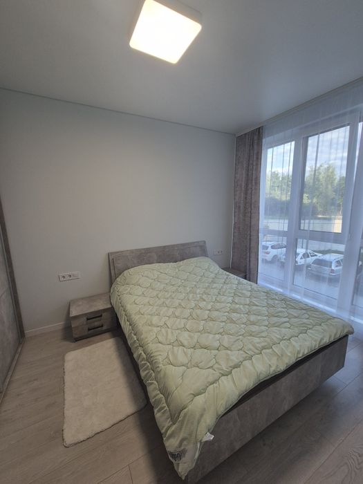 Терміново здаєтсься велика гарна 1.5 кім квартира ЖК Квадрат