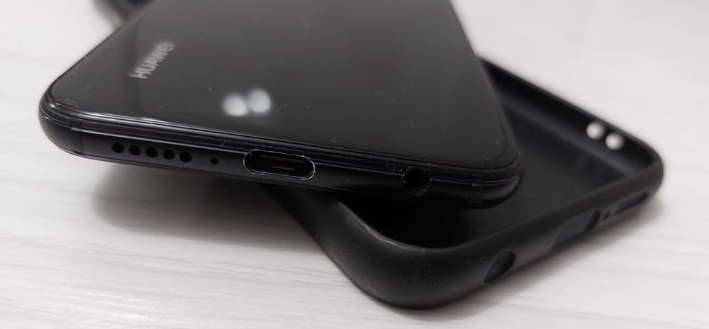 Huawei P20 Lite w bardzo dobrym stanie Dual SIM !!!
