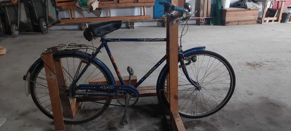 Bicicleta Pasteleira Ye-Ye Luxo