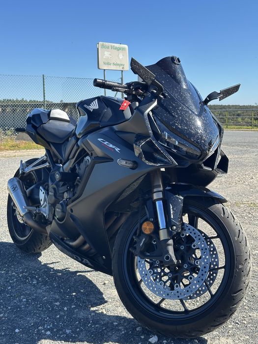 Honda CBR650R - 2021