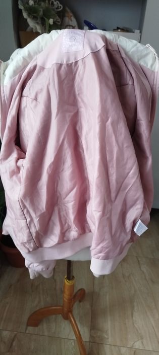 Lekka kurtka Bomberka s m