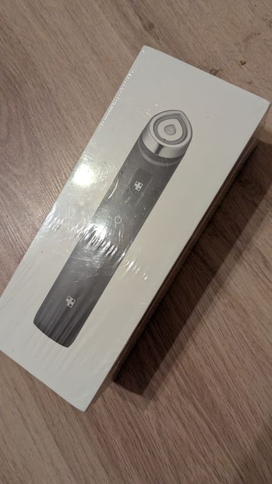 Не розпакований Medicube AGE-R Booster Pro