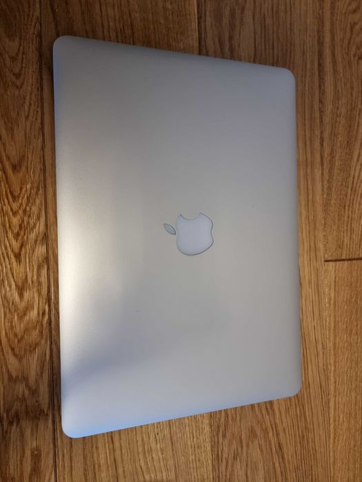 MacBook Air 13" 2017 i5