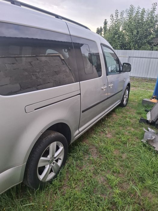 Авто Фольцваген Каді 1.6 tdi 2013р. по запчастинах