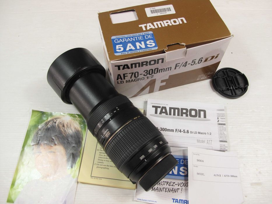 Tamron 70-300 para todas as nikon, na caixa