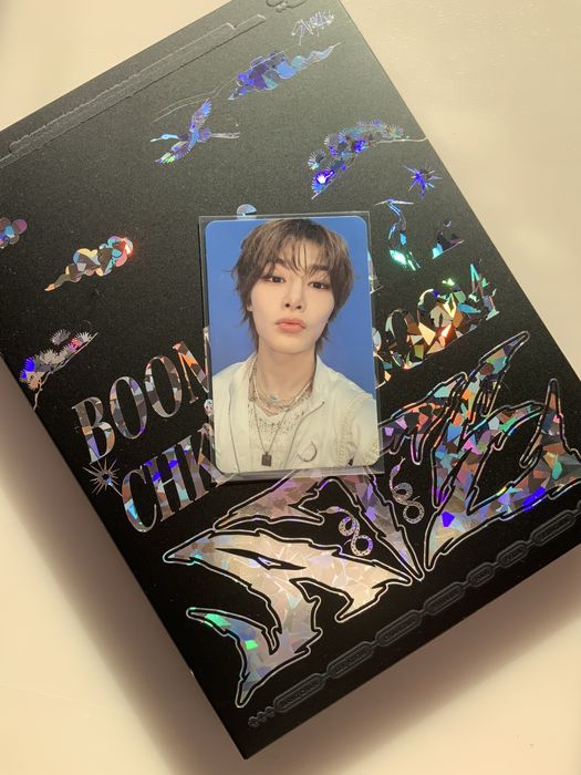 Stray kids album ate limited ver