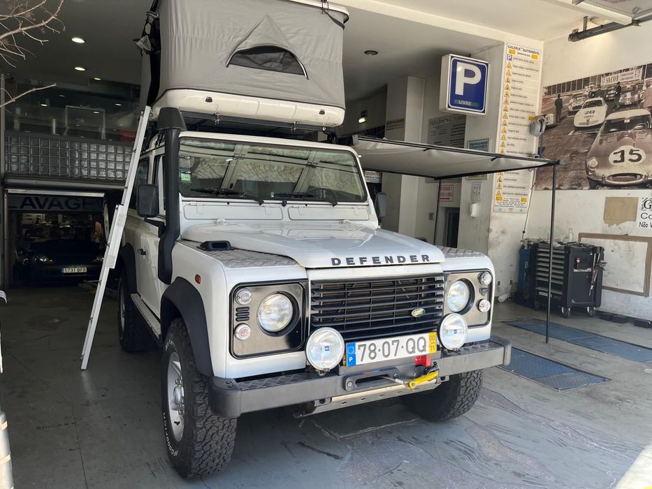Land Rover Defender 90 2.5 TD5 Metal Top foto 2