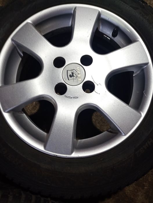 Комплект легкосплавных дисков 4*100-15 на шинах 185/65-15