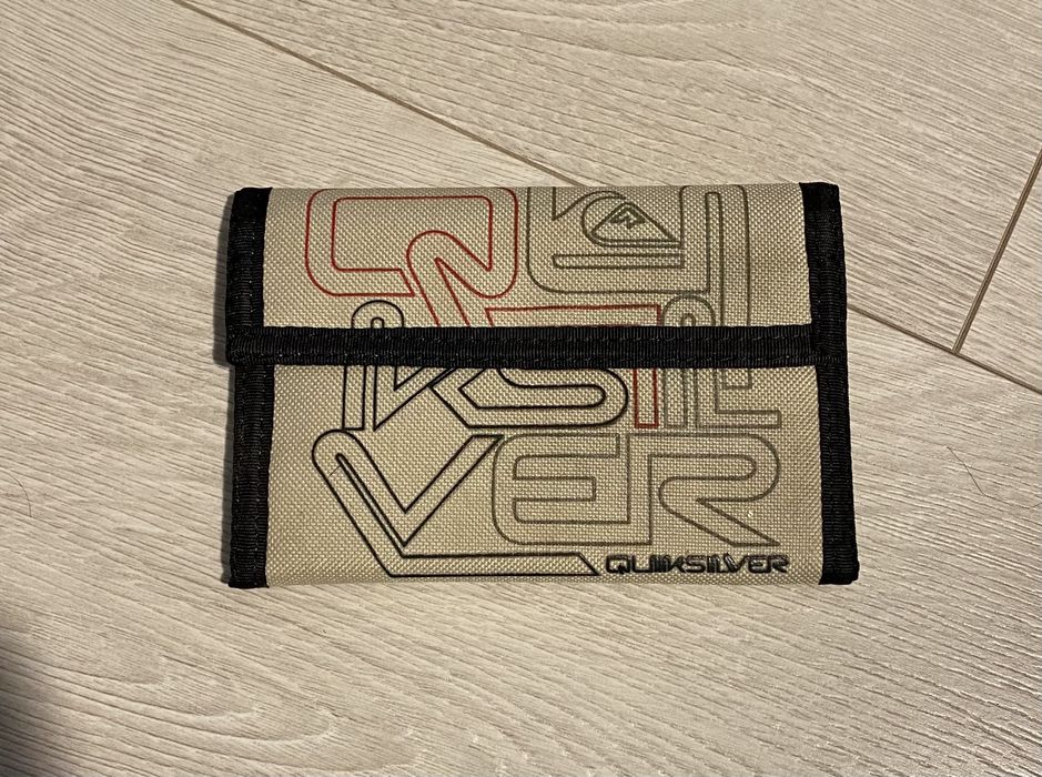 Carteira Quicksilver