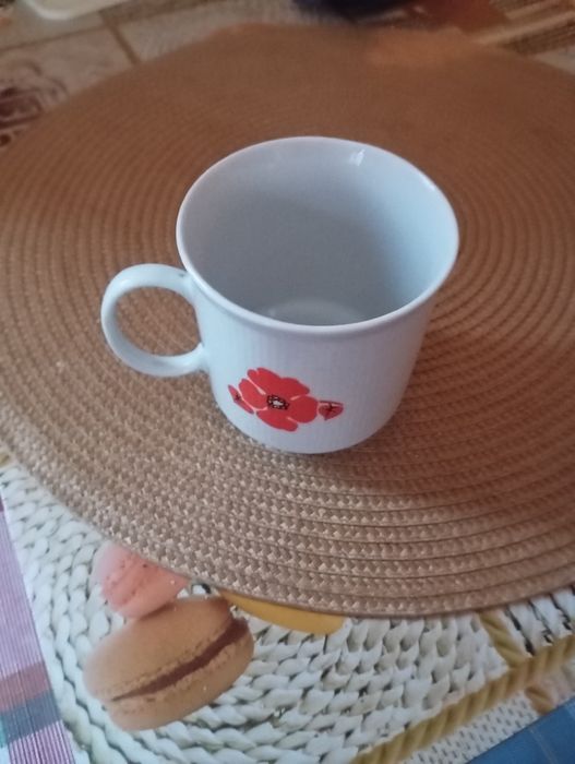 Z PRL-u kubek ..