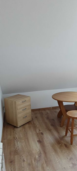 Pokój w mieszkaniu trzypokojowym dla kobiety - Widok 2